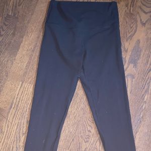HIGHWASTED IVIVVA BLACK LEGGINGS